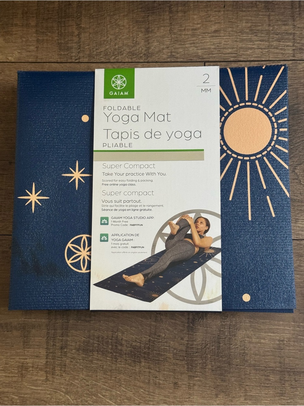 GAIAM Navy Yoga Mat with Metallic Gold Celestial Design Like New In Sleeve